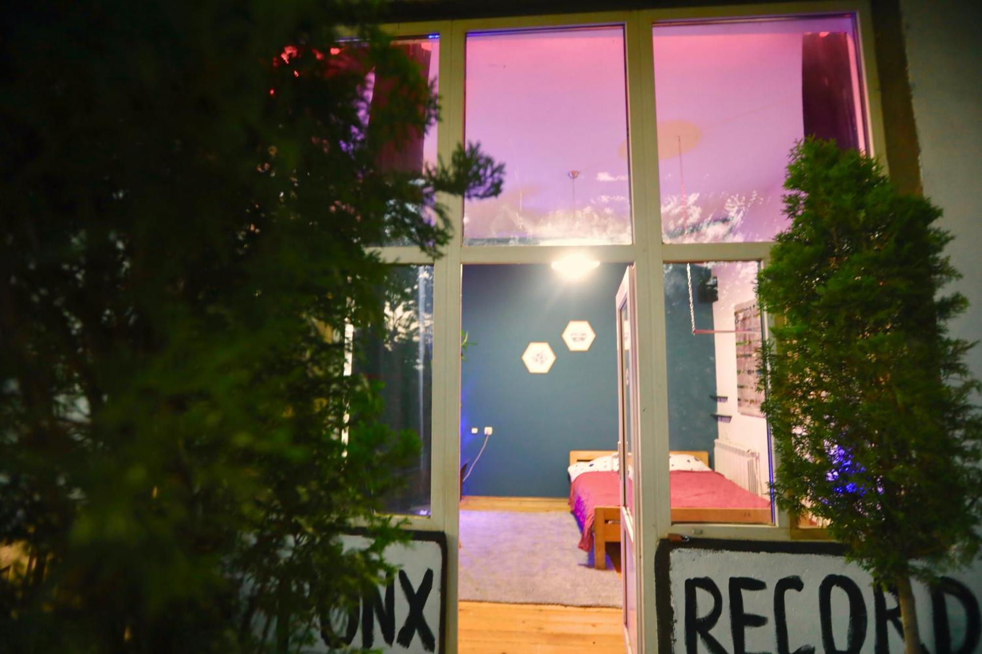 Cosy Studio With Beautiful Garden يريفان المظهر الخارجي الصورة