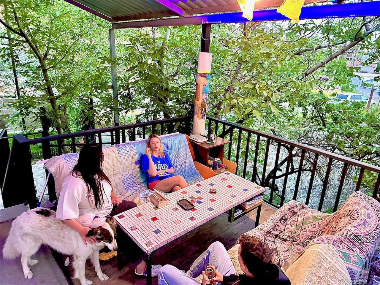 Cosy Studio With Beautiful Garden يريفان المظهر الخارجي الصورة